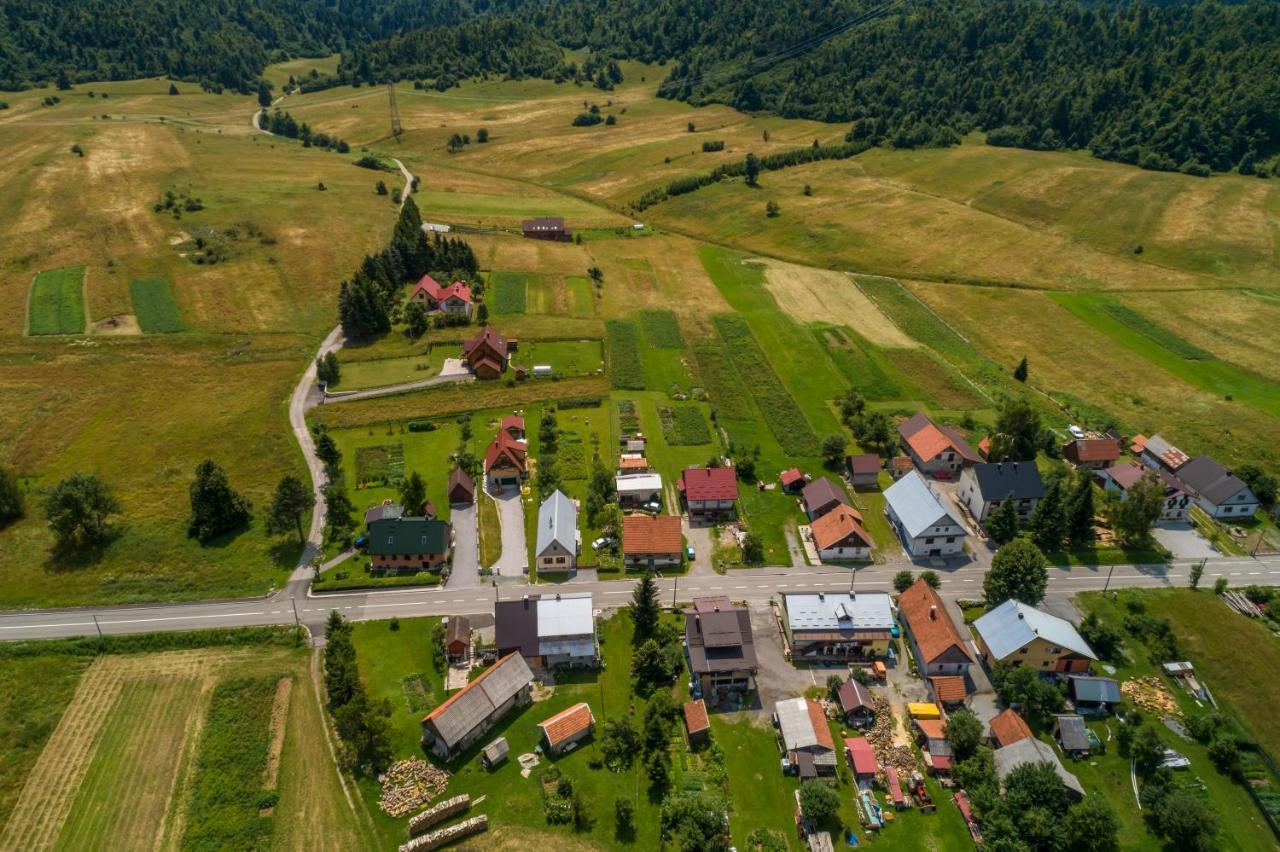 Boutique B&B Japodi Mrkopalj Buitenkant foto